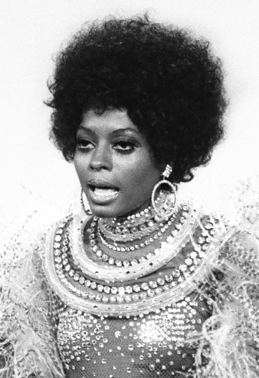 70s hairstyles. Afro NYC Style - Diana Ross
